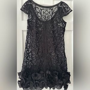 GUESS
Illusion Boat Neck Lace Cap Sleeve Ruffled Dress